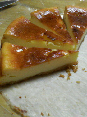 ベイクドチーズケーキ*