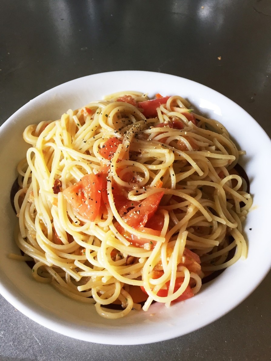 簡単！キャベツとトマトのペペロンチーノの画像