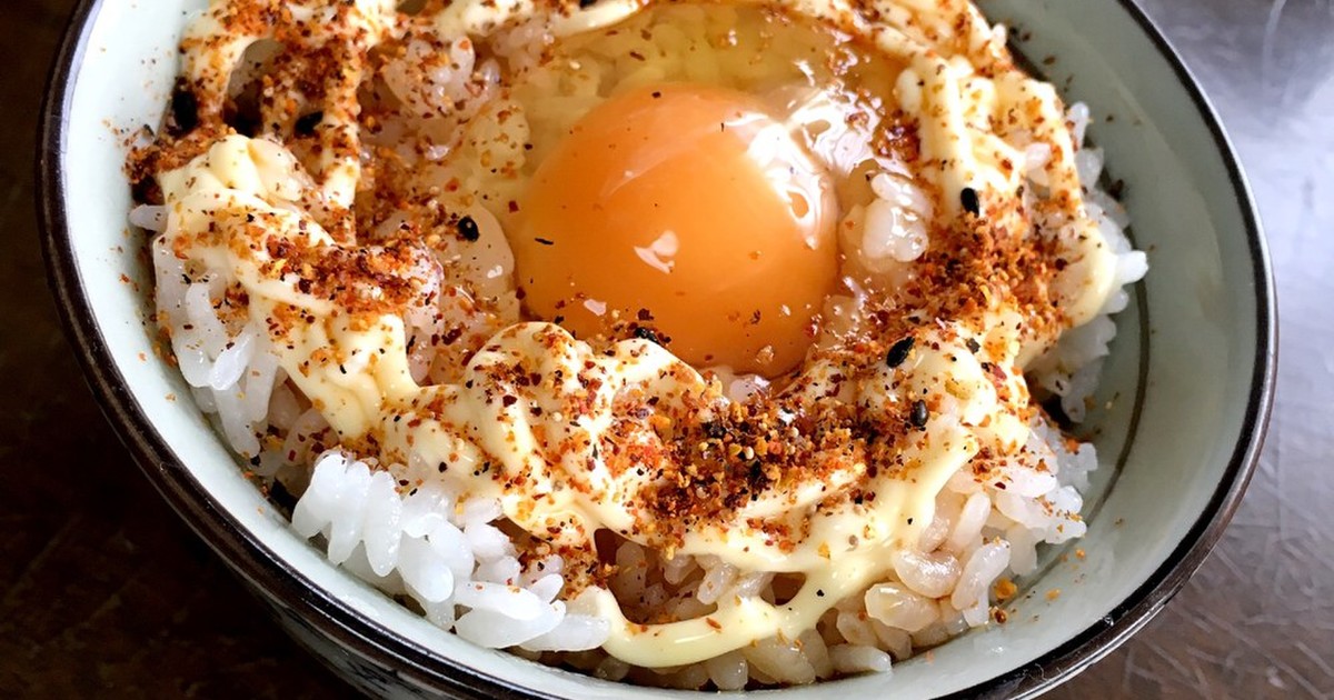 マヨ七味醤油の卵かけご飯！ by なつ♢ 【クックパッド】 簡単おいしいみんなのレシピが351万品