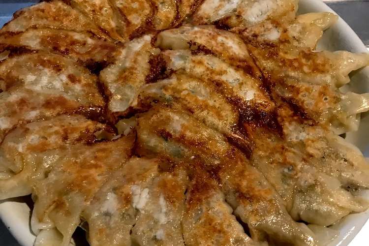 料理男子の餃子 男のギョーザ レシピ 作り方 By 日本酒de乾杯 クックパッド 簡単おいしいみんなのレシピが374万品