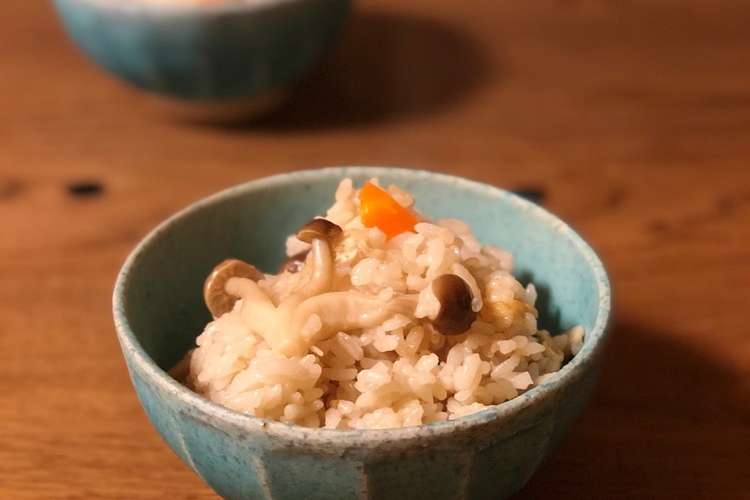 鍋つゆのもと ストレート で炊き込みご飯 レシピ 作り方 By Liarra クックパッド 簡単おいしいみんなのレシピが354万品
