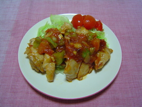 蒸し鶏のケチャップソース和え