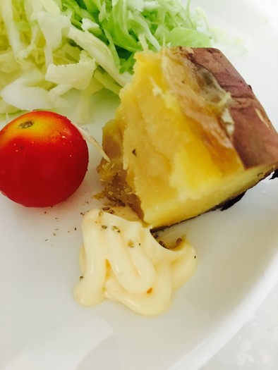 甘〜い焼き芋のポテトサラダの写真