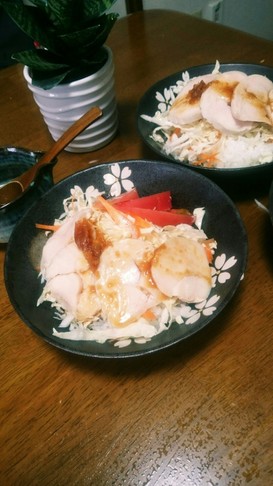 簡単ランチ 梅ダレ とりハム丼