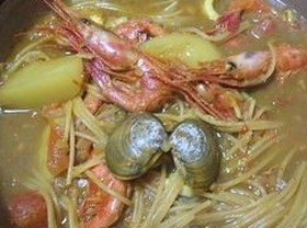 みんなで暖まろう♬カレーパスタ鍋+゚♪
