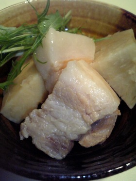 海老芋と塩豚のさっぱり煮