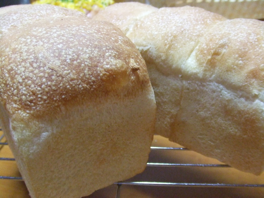 リーンタイプのミニ山形パンの画像