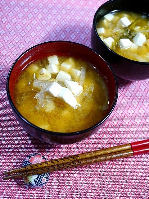 簡単！豆腐チゲ風お味噌汁の画像