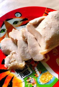 超簡単★塩麹鶏胸肉を使ったサラダチキン