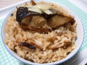 アジの干物で炊き込みご飯