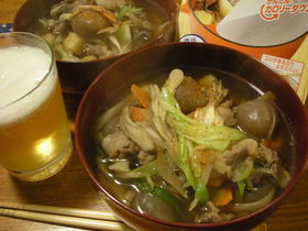 てんこ盛り山形芋煮