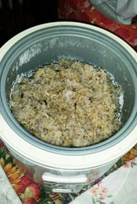 カニとエノキの五穀米炊き込みご飯
