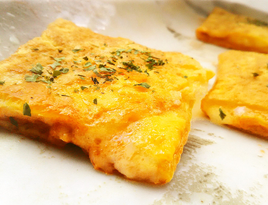 イタリアンパスタソースとチーズの卵巻焼の画像