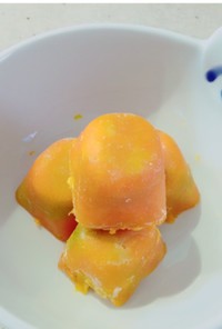 炊飯器で離乳食☆かぼちゃペーストキューブ