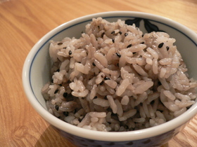 ゴマ香る☆黒ごま御飯