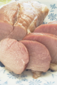 おうちで手作り♪豚もも肉のハム♪
