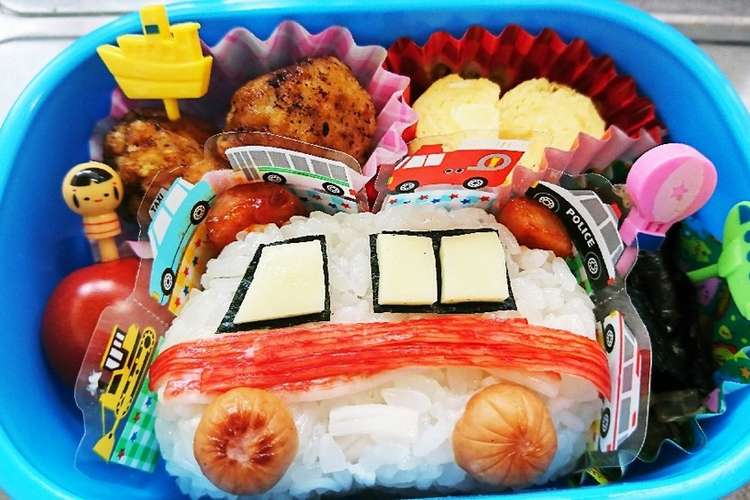 のりものキャラ弁 救急車 レシピ 作り方 By とむとむとみ クックパッド 簡単おいしいみんなのレシピが366万品