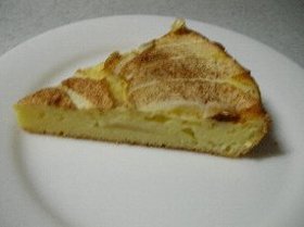 林檎がシャキ!簡単りんごケーキ