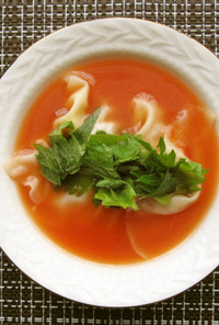 ツナ餃子のラビオリ風スープ