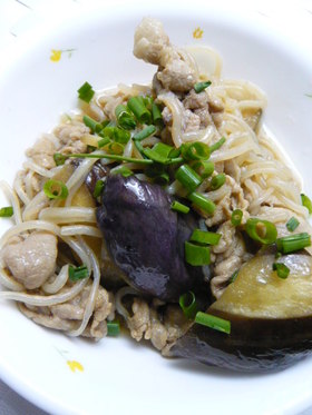豚となすと糸こんの煮物