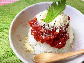 塩麹トマトソースのせるだけ絶品ごはん♡