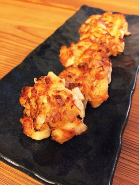 鶏胸肉と玉ねぎの唐揚げ風味の落とし焼き♪