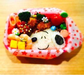 キャラ弁おにぎり可愛いスヌーピーお弁当