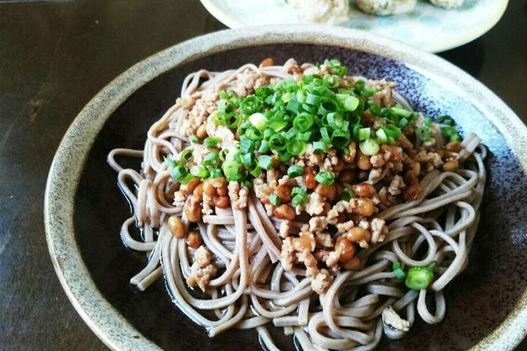 我が家の夏のお昼の定番 納豆ひき肉そば レシピ 作り方 By 呑み助さん クックパッド