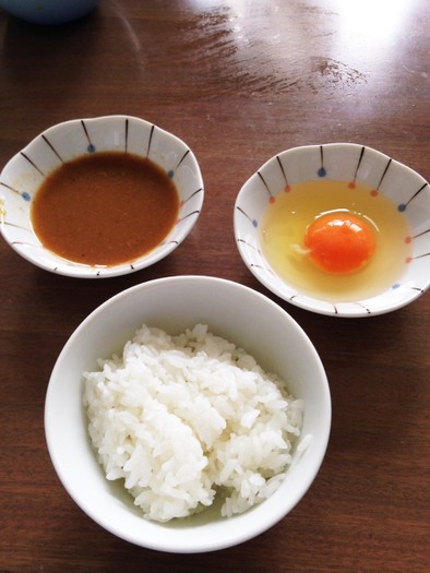 激簡単♫ つけ麺ダレ 卵かけご飯の写真