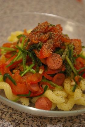 オイル不要でオイシイ ニラ☆トマ パスタ