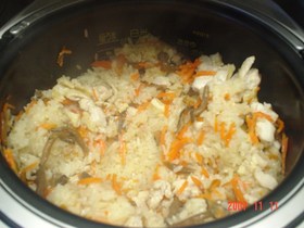 【めちゃ簡単】美味しい炊き込みご飯