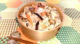 ☆ロティサリーチキンで炊き込みご飯☆
