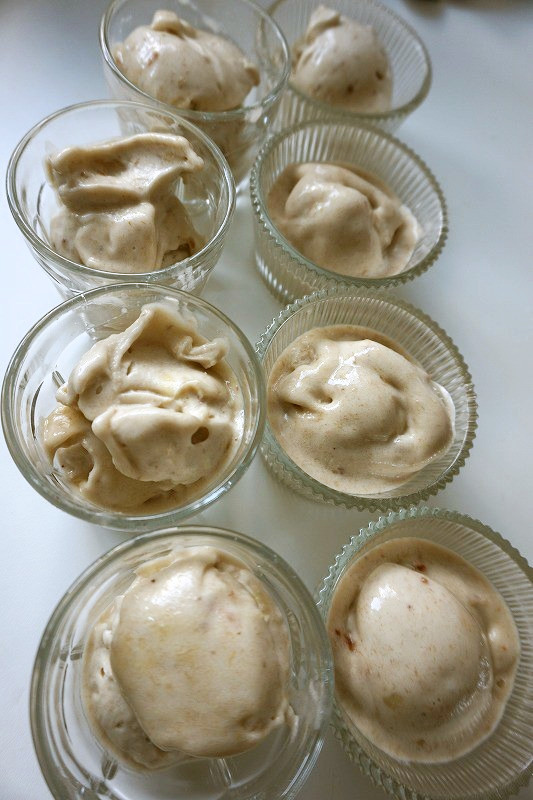 ビーガンバナナアイスクリームの画像