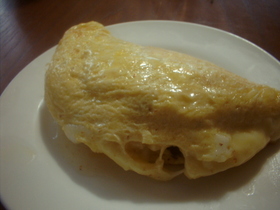 はんぺんチーズのふんわりオムレツ