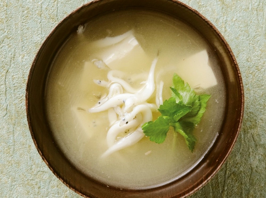 シラウオの味噌汁の画像
