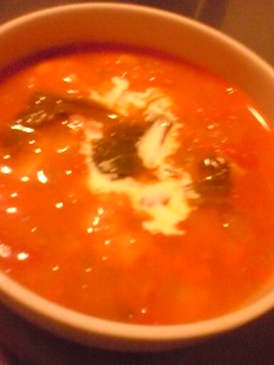 エビのまろやかトマトスープの写真