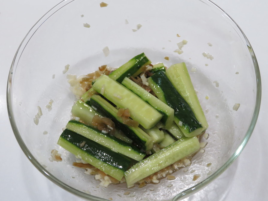 胡瓜とざーさいの中華風漬物の画像