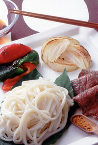 うどん＋牛肉と野菜のフライパン焼き