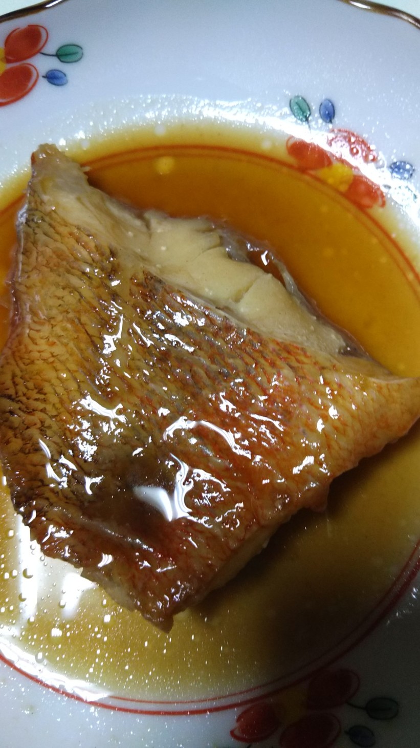 真鯛の生姜の甘辛煮付けの画像