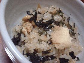 ♪簡単・ヘルシー!わかめと高野豆腐の炊き込みご飯♪