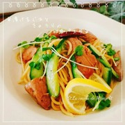 *漬けマグロときゅうりの和風パスタ*の写真