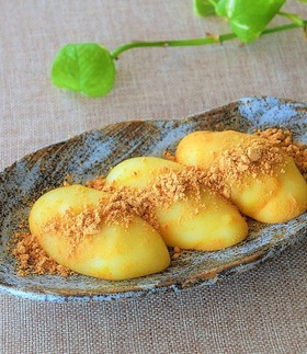 もち粉で簡単♪さつま芋きな粉ミルク餅