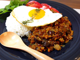 簡単☆なすのキーマカレー