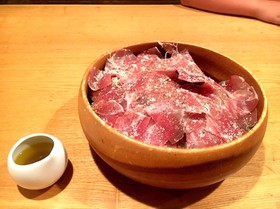 ルッコラと生ハムのサラダ