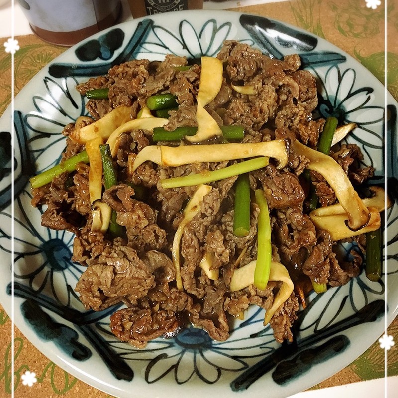 【みんなが作ってる】 牛肉 切り落としのレシピ 【クックパッド】 簡単おいしいみんなのレシピが335万品