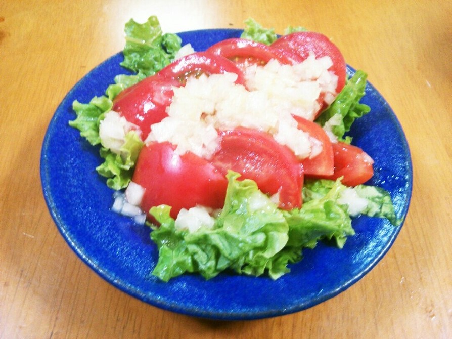トマトサラダ(玉ねぎドレッシング)の画像