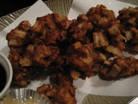 レンコンと鶏ひき肉の揚げ団子