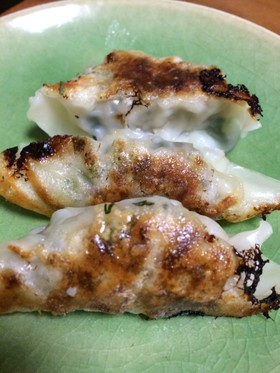 手抜きパクチー餃子とニラ餃子