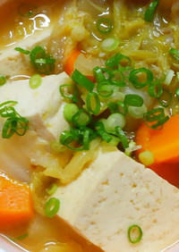 簡単！白菜と人参 豆腐の味噌にんにく煮♡