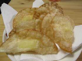 揚げチーズいかがですか(☆∀☆)